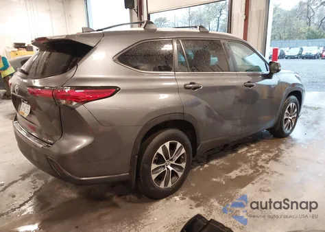 2023 Toyota Highlander Xle из США, поврежденный, VIN 5TDKDRBH5PS038593